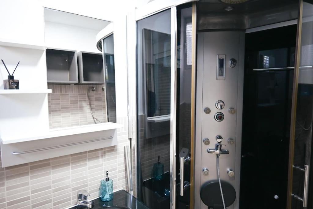 Agradable Apartamento Temporal De 1 Dormitorio En Madrid Pez30 Exterior foto